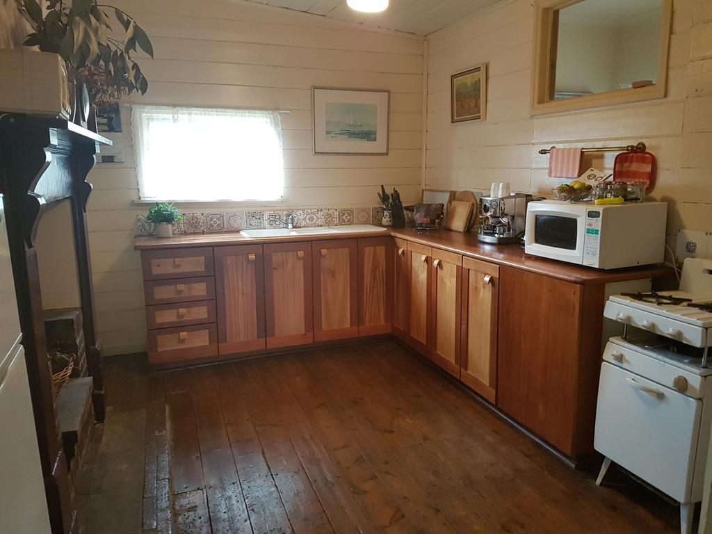 Twomey'S Cottage ควีนส์คลิฟ ภายนอก รูปภาพ